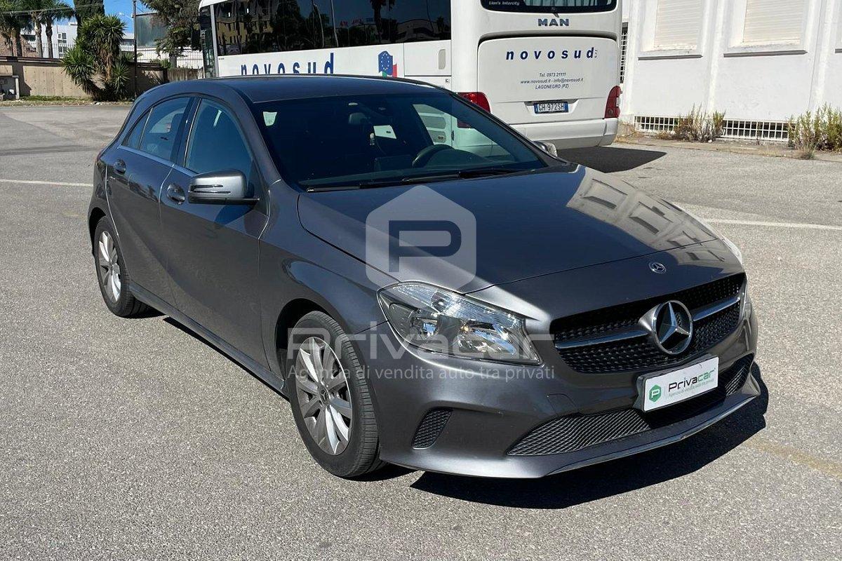 MERCEDES A 180 d Business
