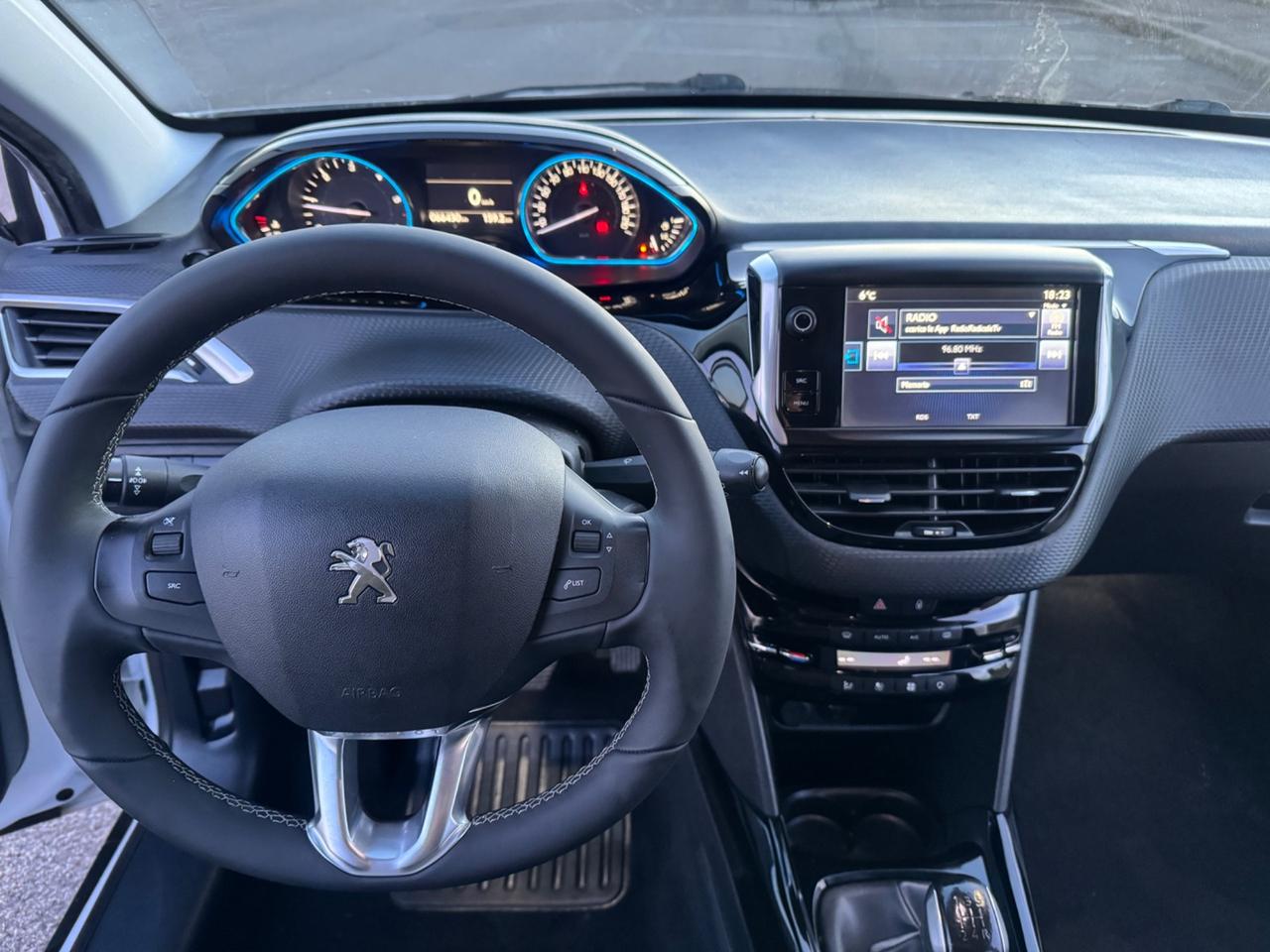 Peugeot 2008 Euro 6 Grip Control