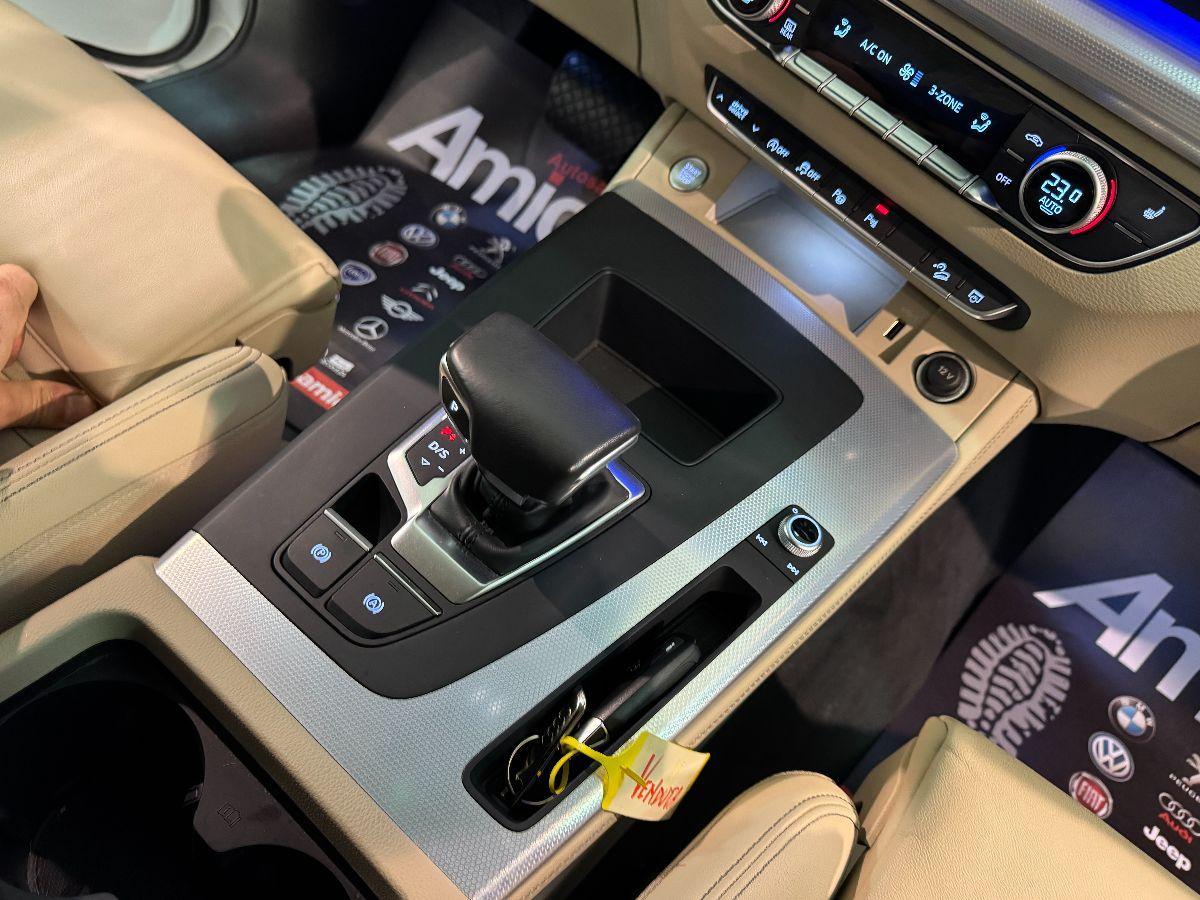 AUDI Q5 Sportback SPB TDI Pelle Cerchi 20 Luci ambient