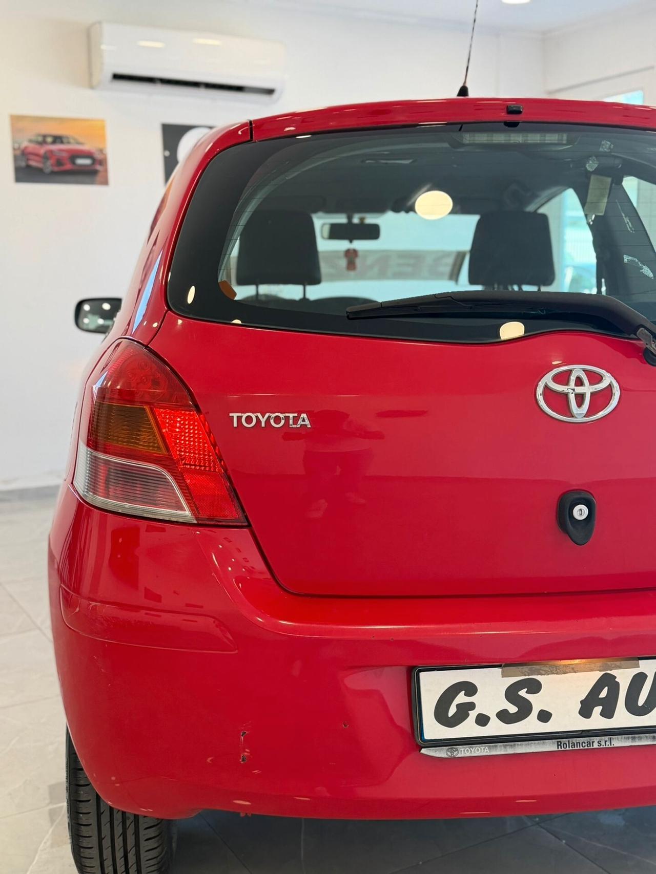 Toyota Yaris 1.0 3 porte