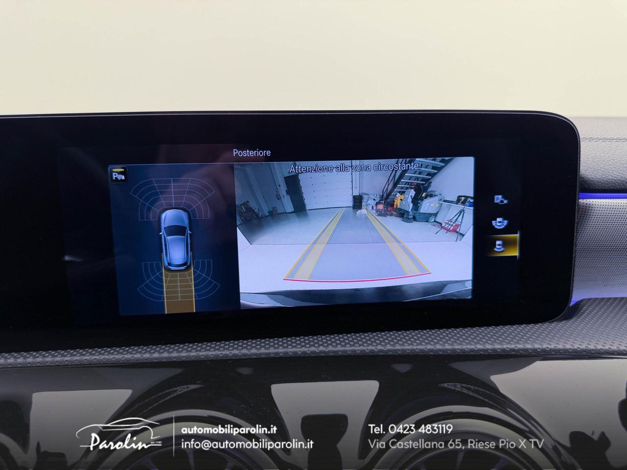 Mercedes-Benz A 180 d Premium Night Edition AMG LED