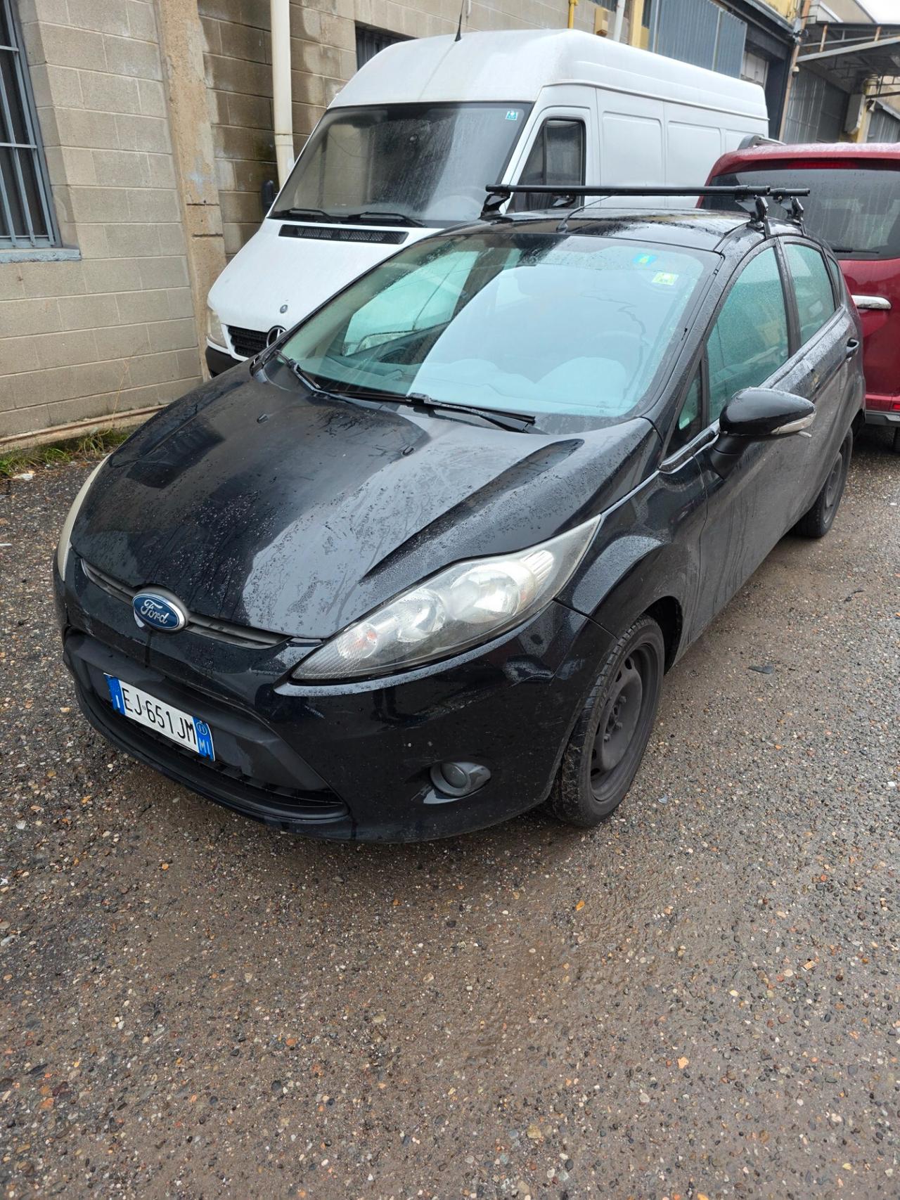 Ford Fiesta Ikon 1.4 TDCi 70CV 5 porte