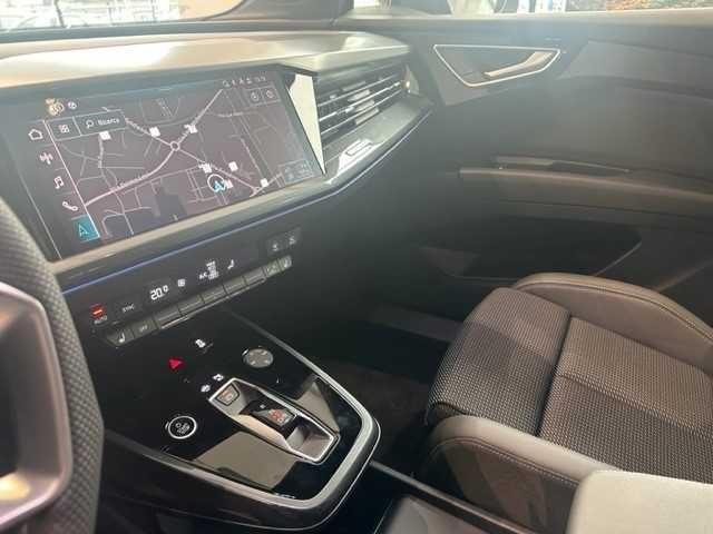 AUDI Q4 e-tron Q4 QU. 210 MY 25