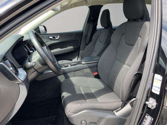 VOLVO XC60 B4 AWD Geartronic C.AUTO