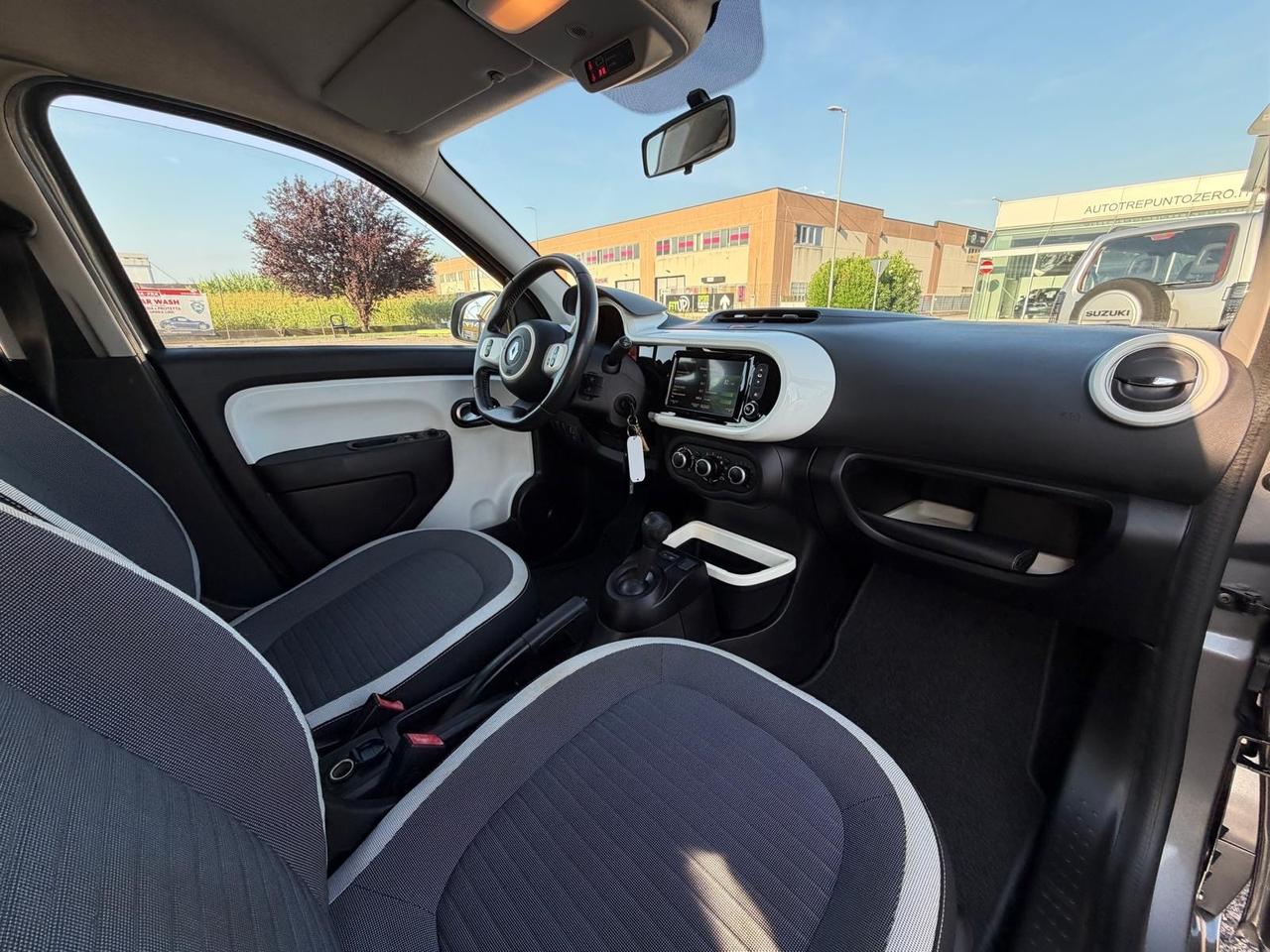 Renault Twingo TCe 90 CV EDC Lovely