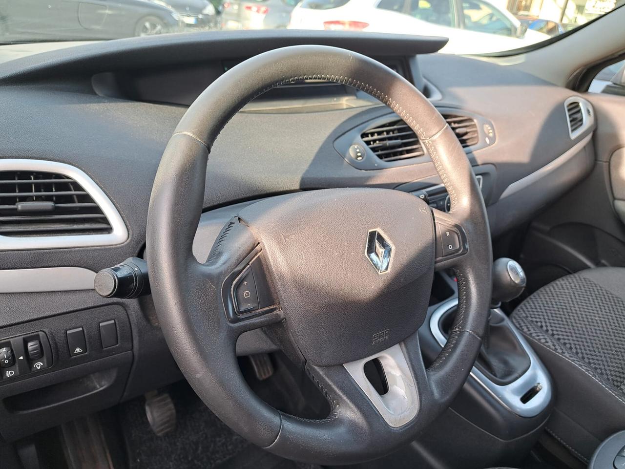 Renault Scenic Scénic X-Mod 1.6 Attractive