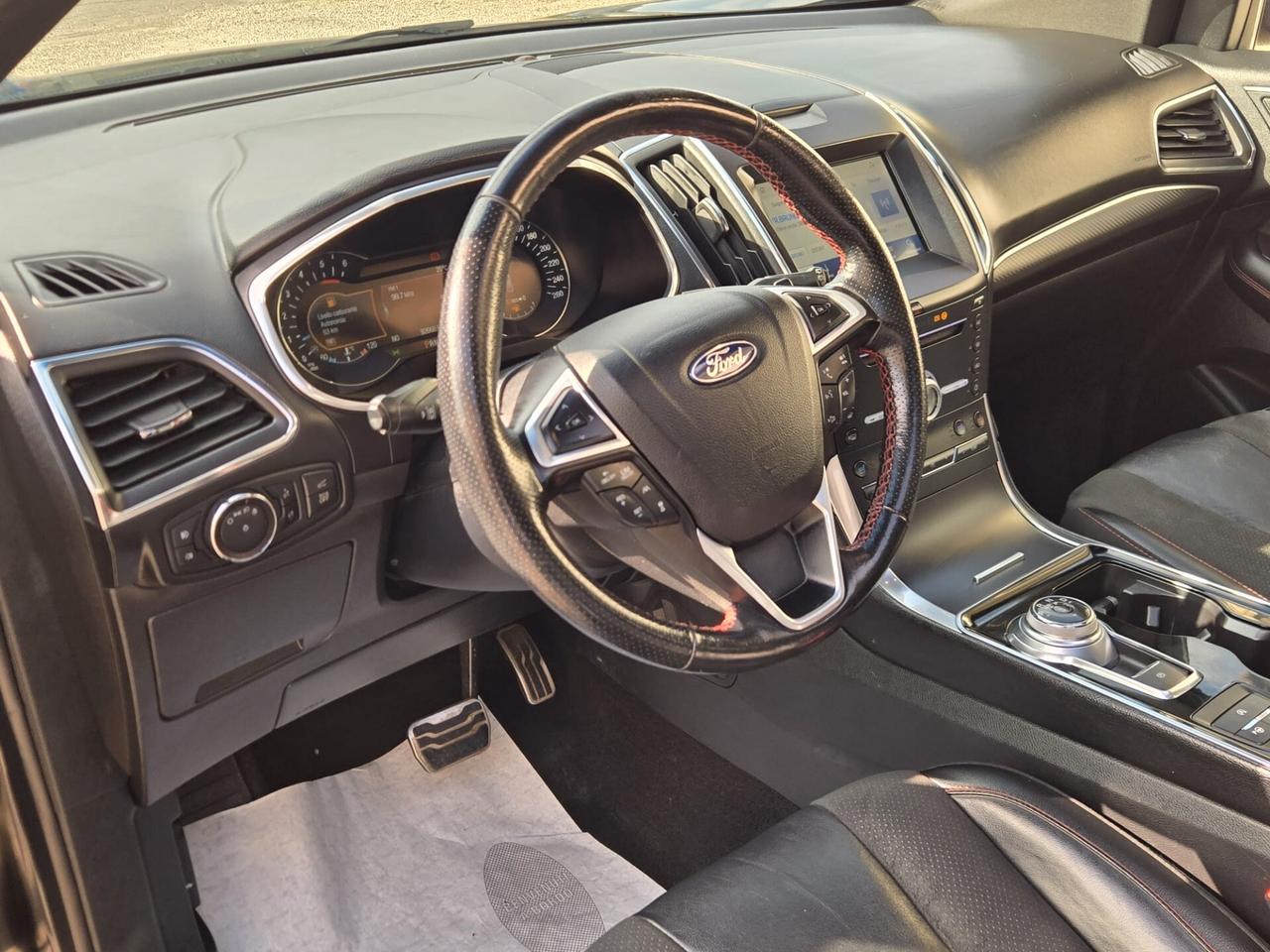 Ford Edge 2.0D ST-LINE 4x4 FULL OPTIONAL GANCIO TRAINO TETTO APRIBILE