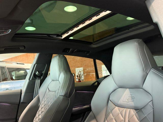 AUDI Q8 50 TDI 286 CV quattro S line edition Black Pack