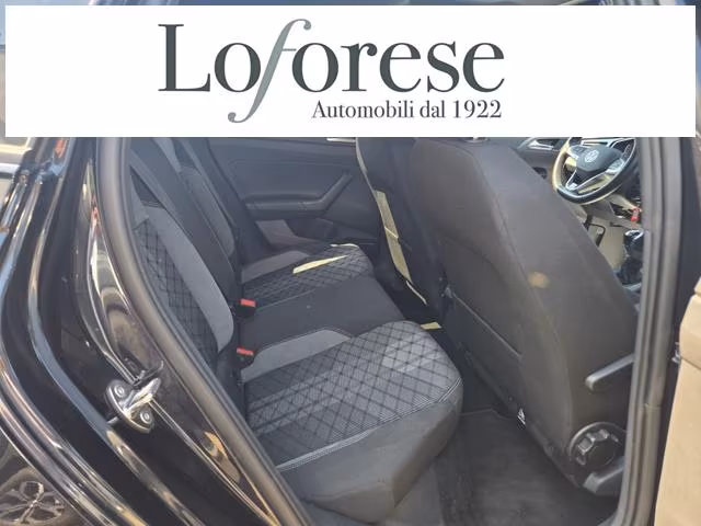 VOLKSWAGEN Taigo 1.0 TSI 115 CV R-Line