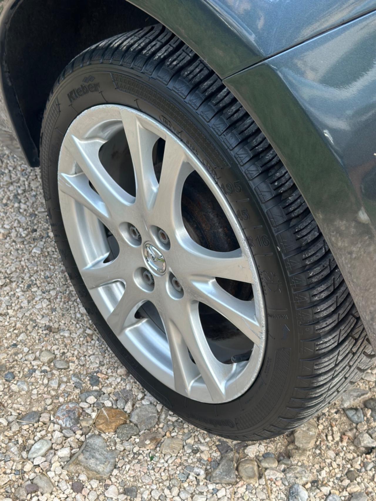 Mazda 2 1.3 16V 75CV 5P PLAY KMCERT NEOPAT UNICOPR