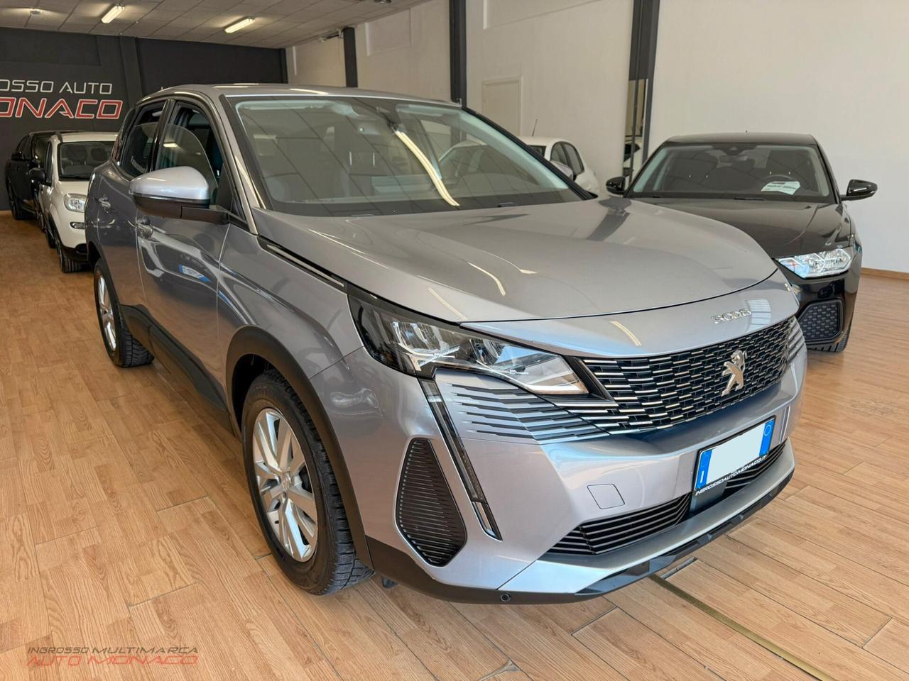 Peugeot 3008 BlueHDi 130cv EAT8 Active 2021