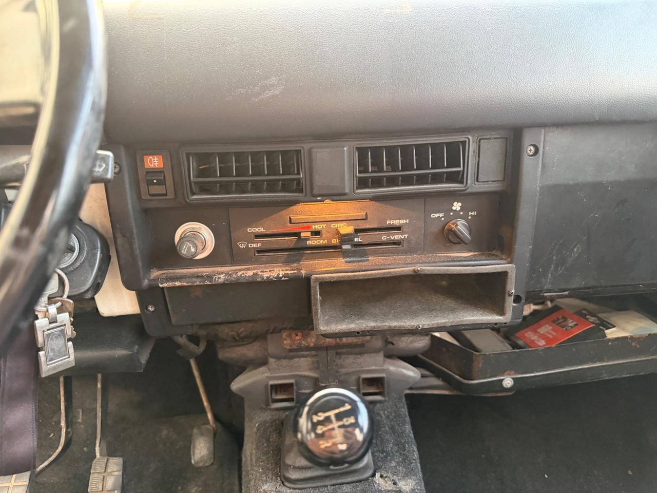 Suzuki SJ 410 SJ413 Berlina Sport