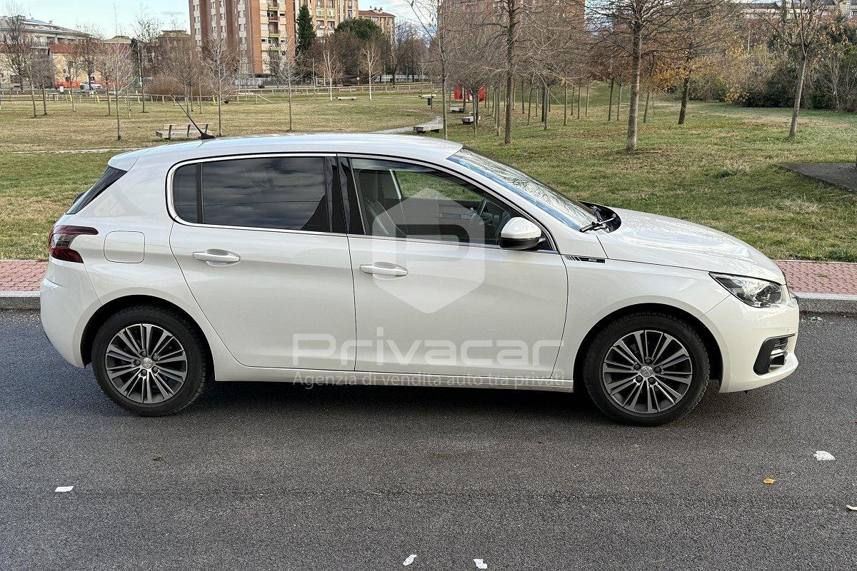 PEUGEOT 308 BlueHDi 130 S&S Allure Pack