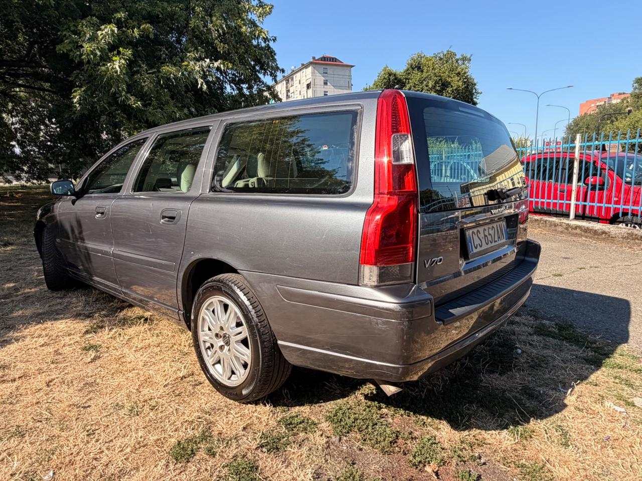 Volvo V70 2.4 D5 20V cat AWD Summum *AUTOMATICA*