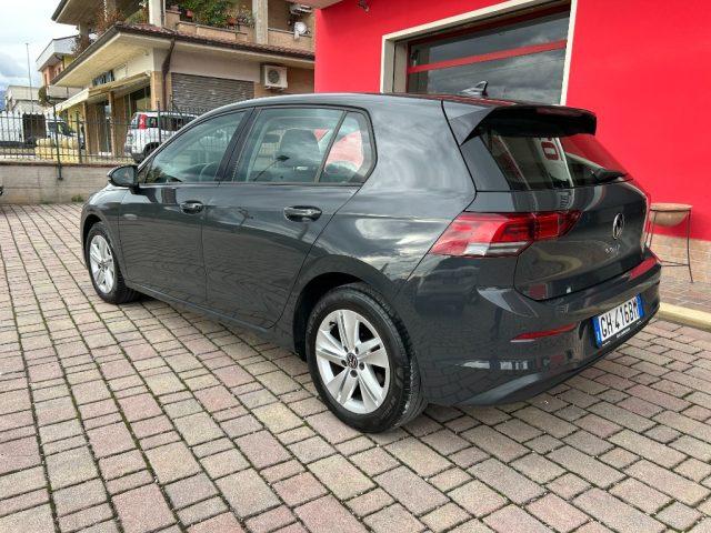 VOLKSWAGEN Golf 1.5 TGI DSG Life
