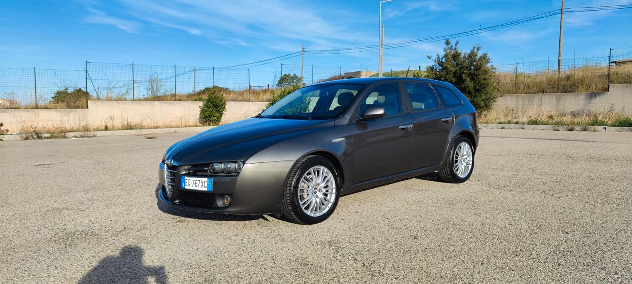 Alfa Romeo 159 2.0 JTDm Sportwagon Super