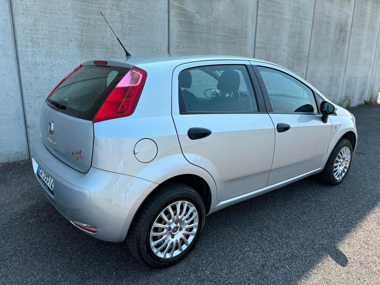 Fiat Punto 1.4 Benz/Metano 5 porte EURO 6B