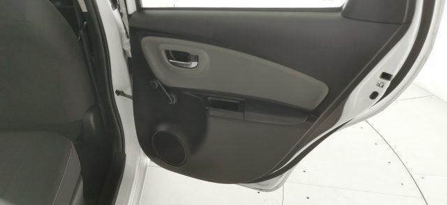 TOYOTA Yaris 1.5 Hybrid 5 porte Business