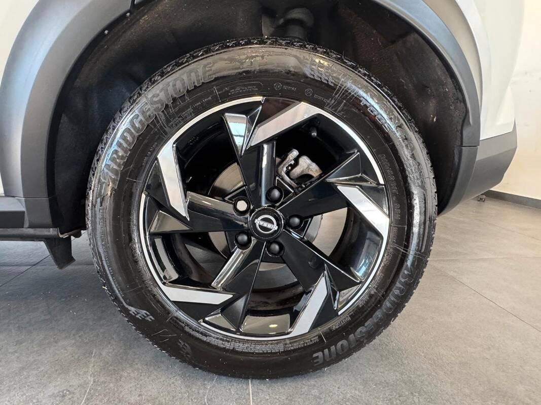 Nissan Juke 1.0 dig-t N-Connecta 114cv dct