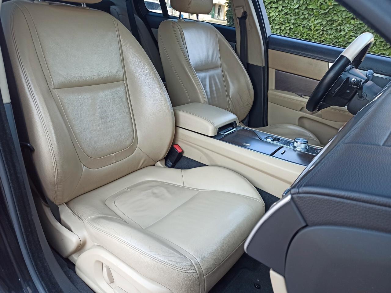 Jaguar XF 3.0 DS V6 Luxury