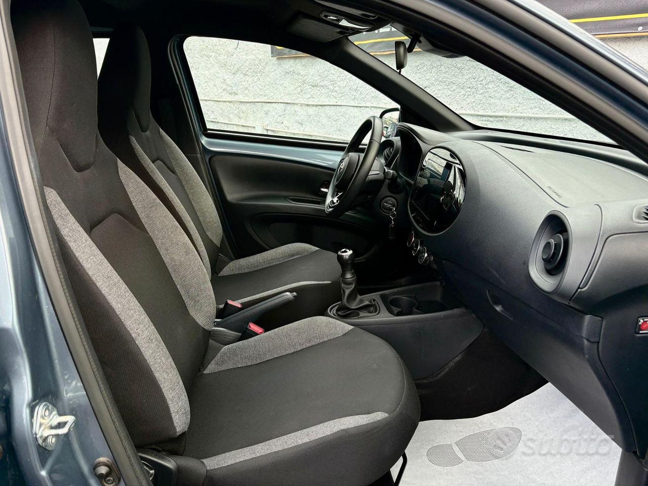 Toyota Aygo X 1.0 Benzina VVT-i (72CV) 5p Active