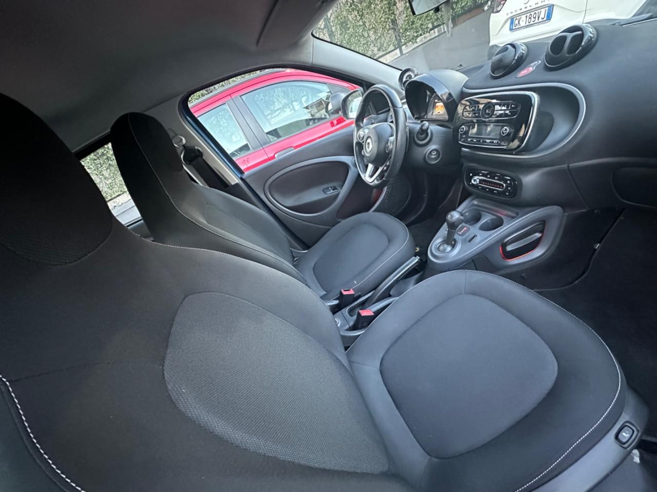 Smart ForFour 70 1.0 twinamic Passion sedili riscaldabili cambio f1 veglia