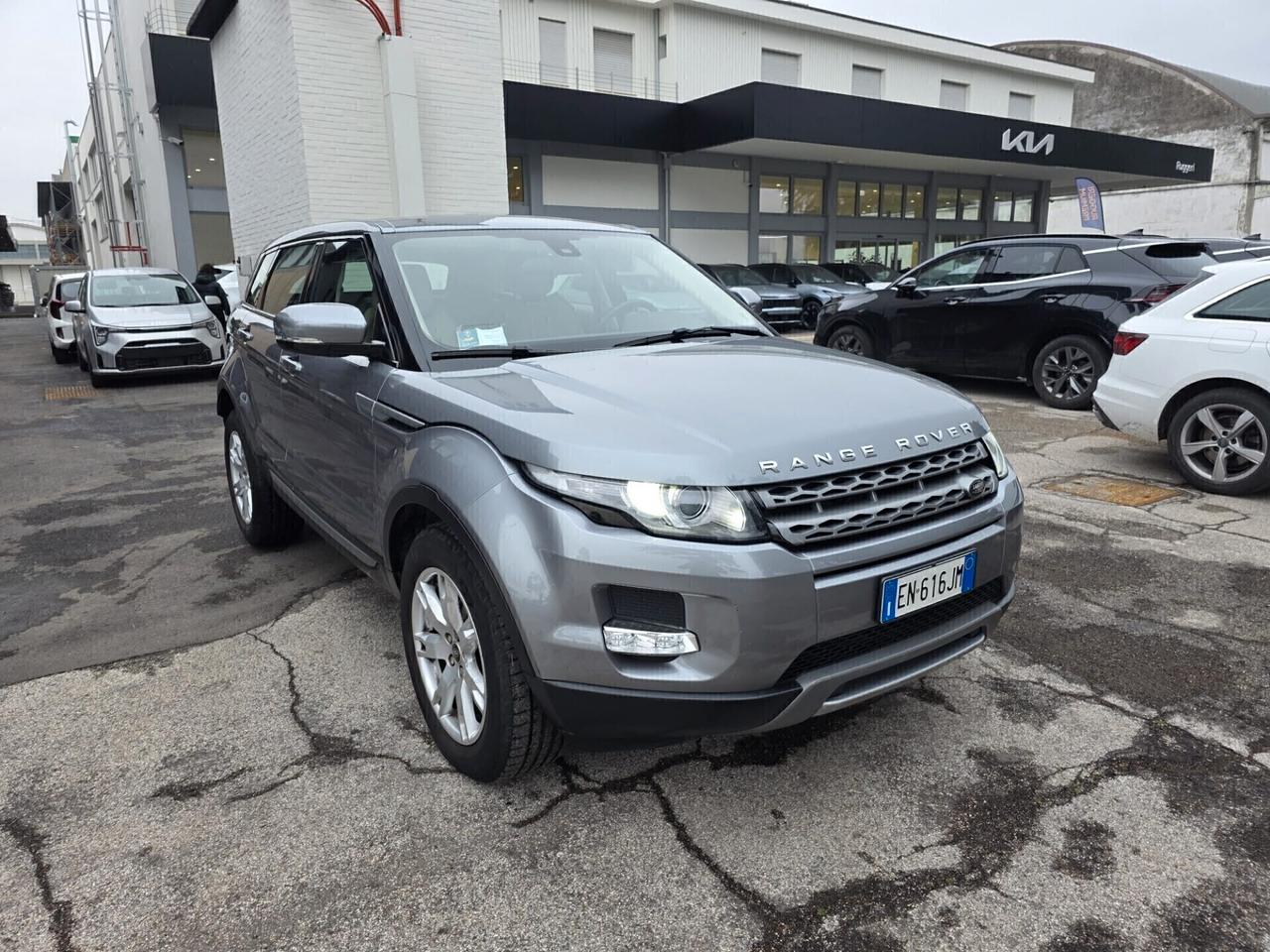 Land Rover Range Evoque 2.2 TD4 5p. Prestige