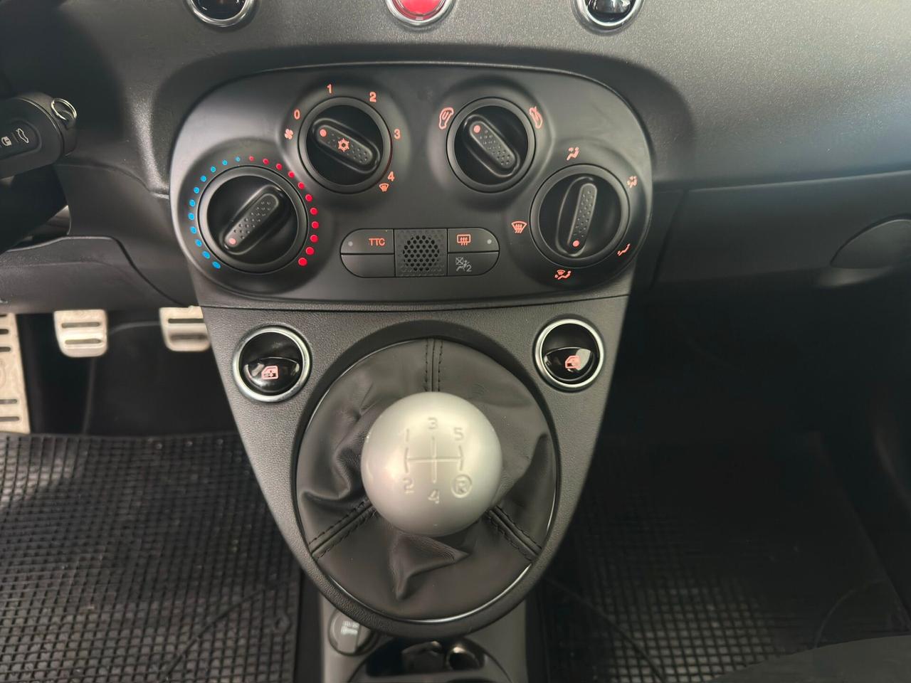 Abarth 695 1.4 180 CV KM0 2023