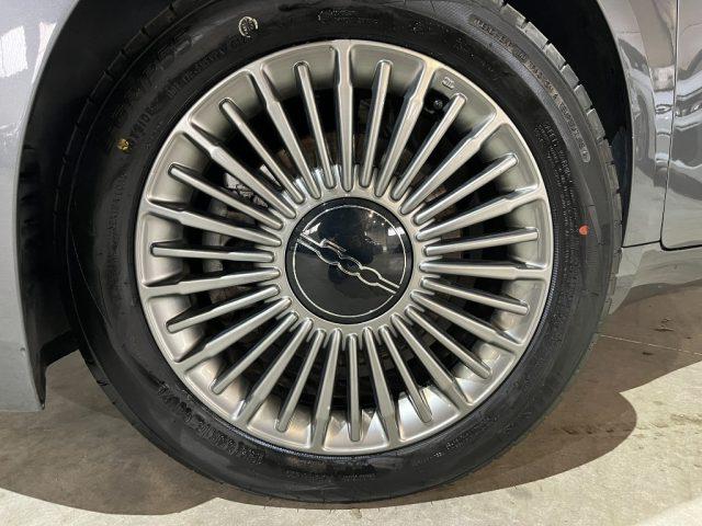 FIAT 500e Berlina 42 kWh Icon Navi/Telecam+Park/Sedili risca