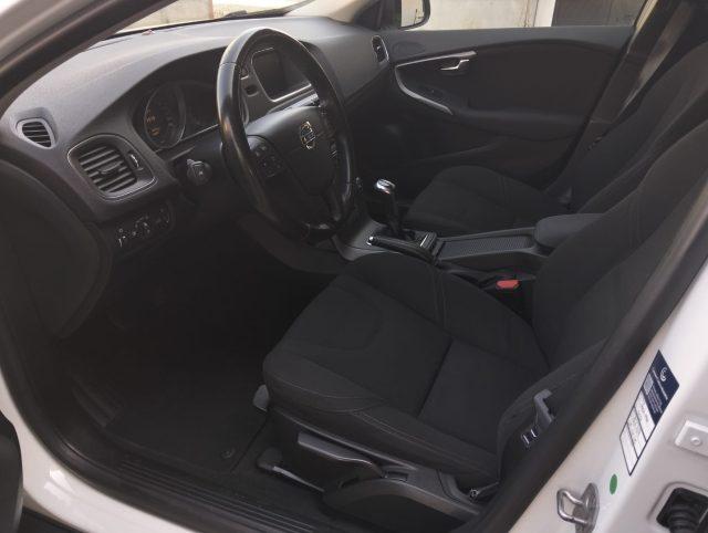 VOLVO V40 Cross Country D2 1.6 Business