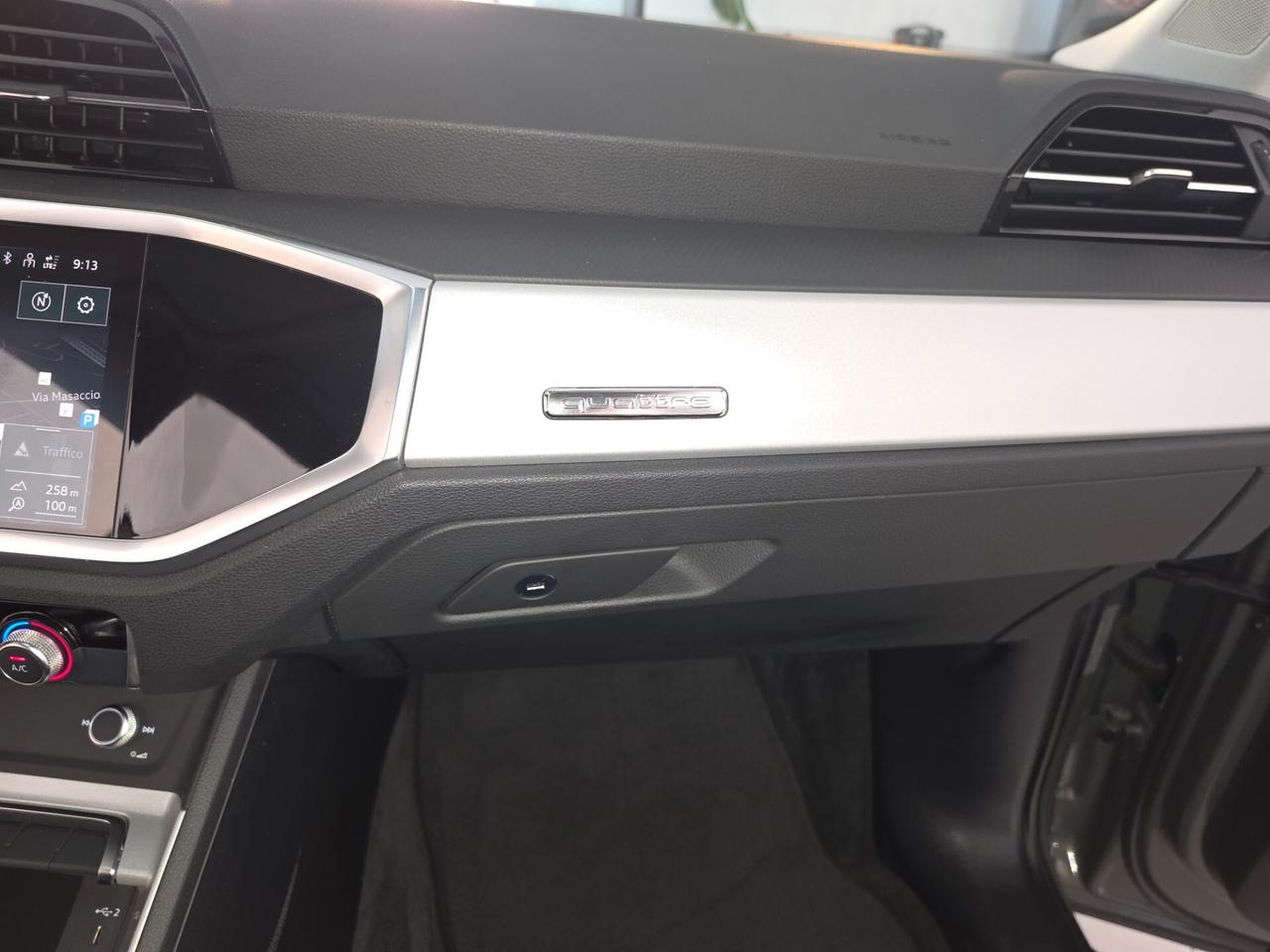Audi Q3 35 TDI quattro S tronic Business Advanced