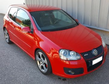 Volkswagen Golf GTI 2.0 16V FSI 3p. Sportline