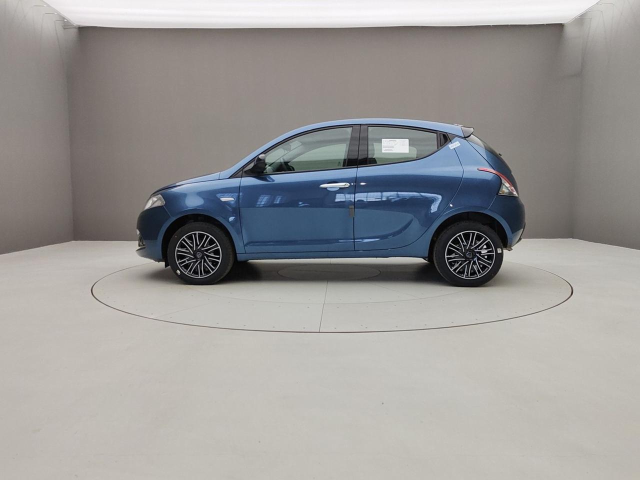 LANCIA Ypsilon III 2021 1.0 HYBRID 70CV ORO