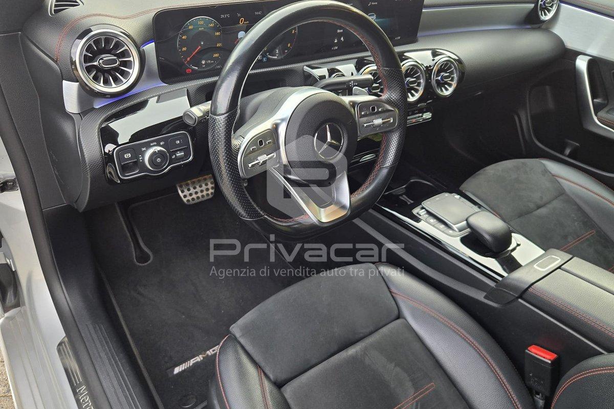 MERCEDES CLA 200 d Automatic Premium