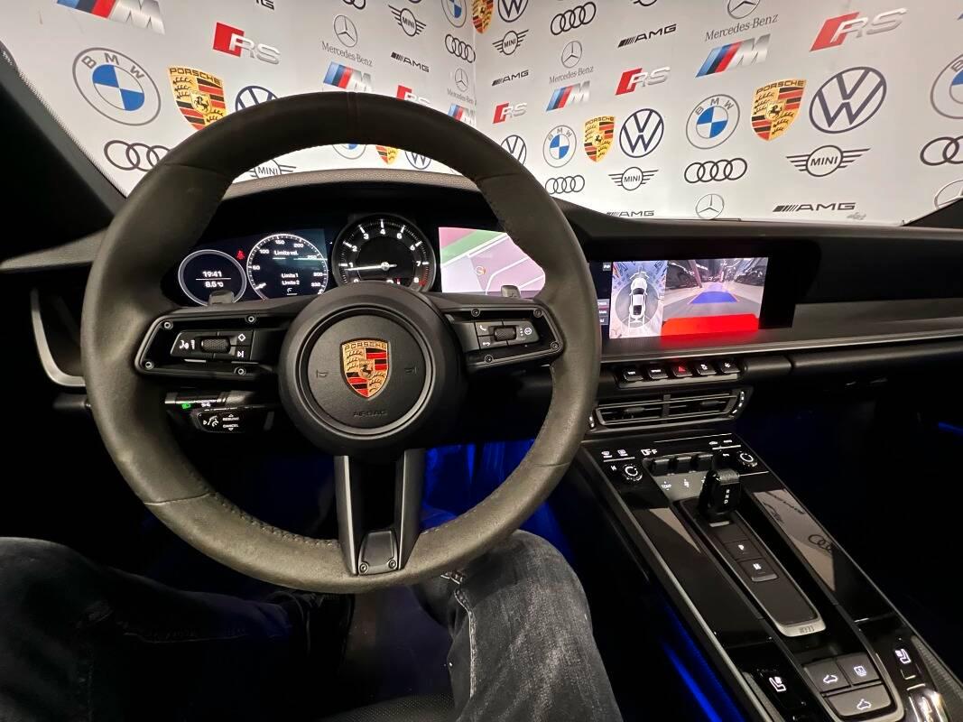 Porsche 911 Coupé 3.0 Carrera 4 auto