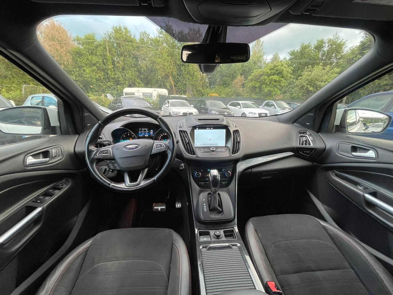 Ford Kuga 1.5 TDCI 120 CV S&S 2WD Business