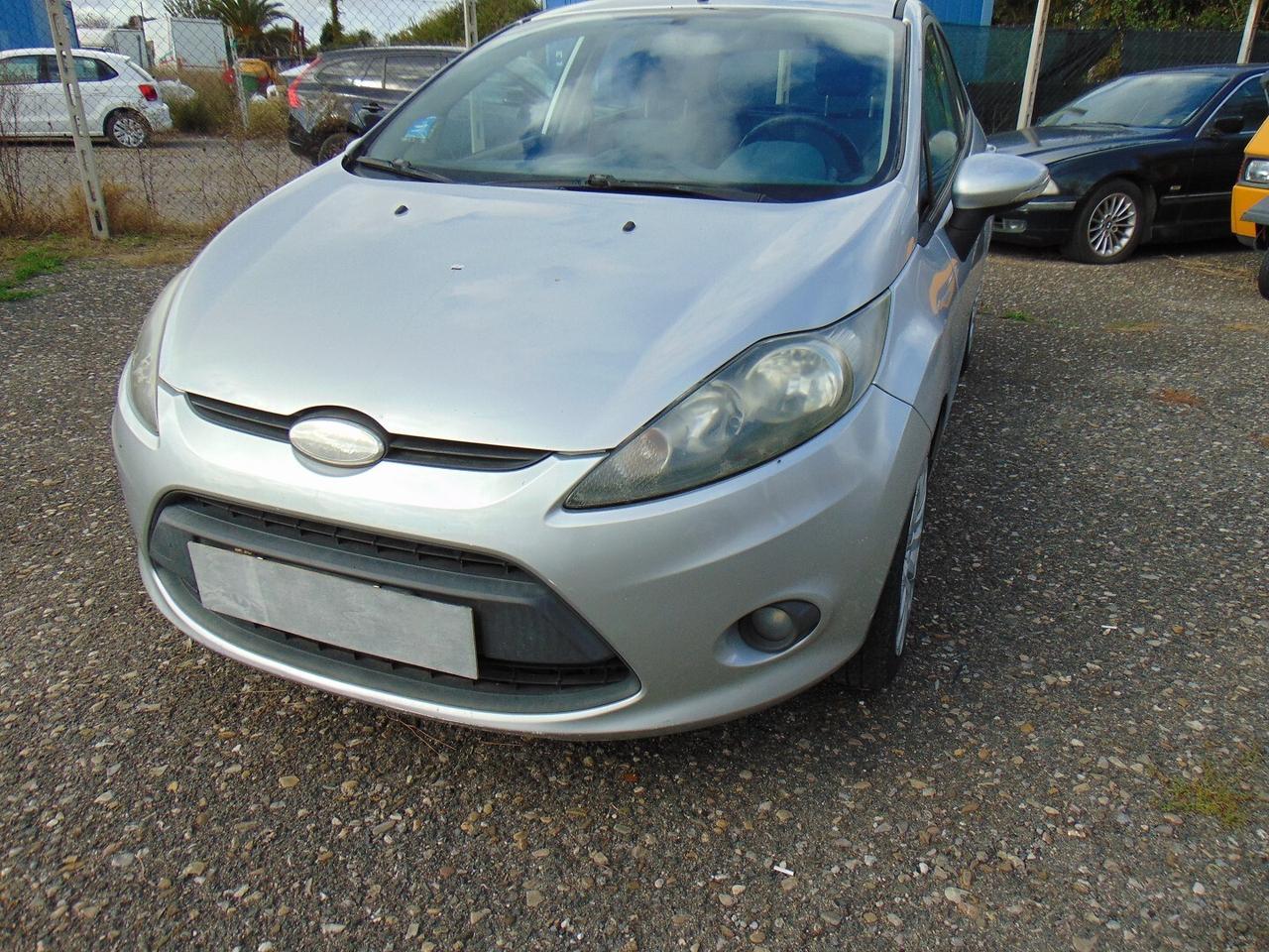 ford fiesta 1.4 disel del 2010