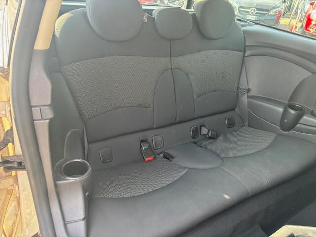 Mini Cooper Clubman Mini 1.6 16V Cooper D Clubman adatta a neopatentati