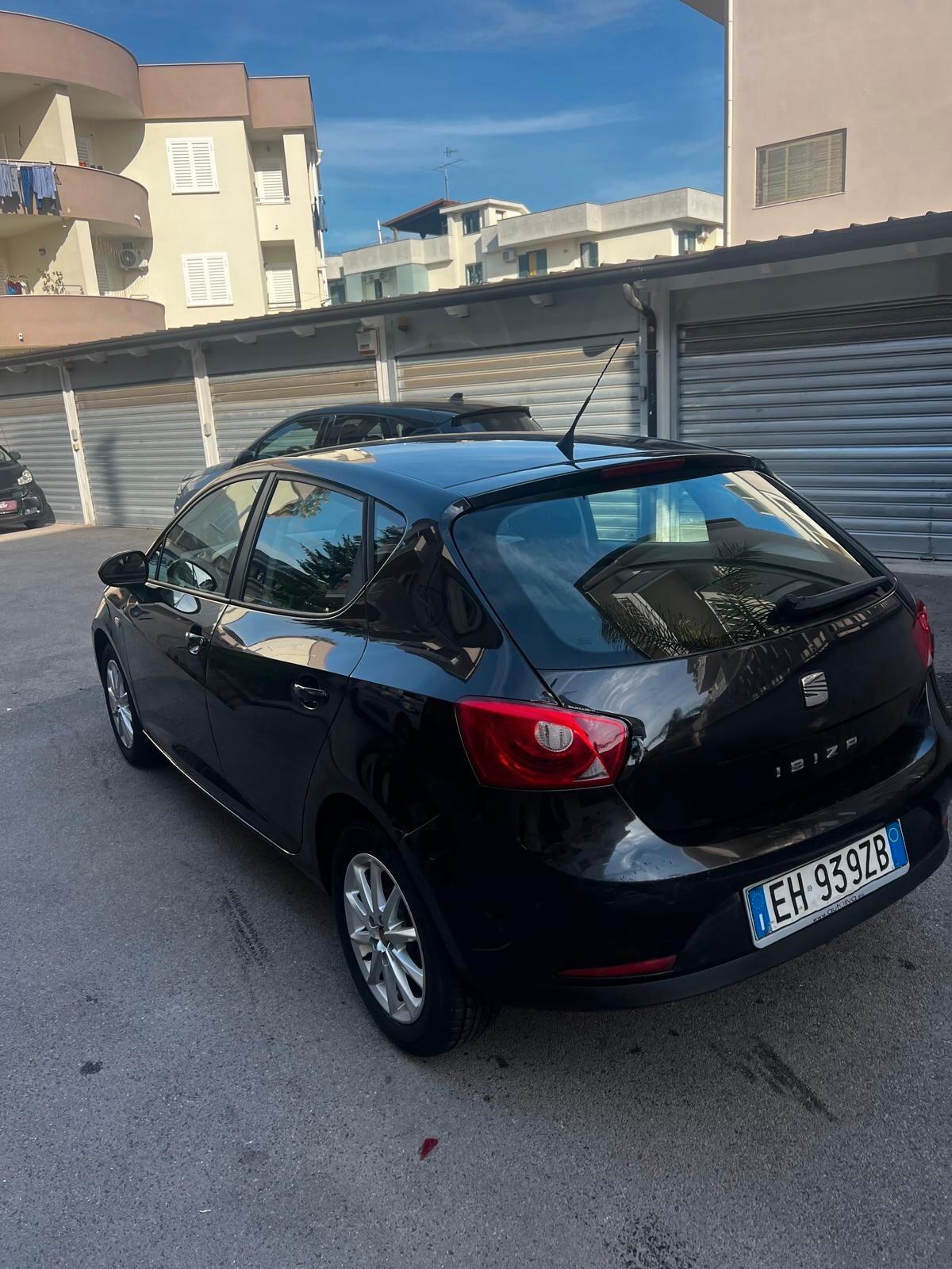 Seat Ibiza 1.4 5p. Reference GPL UNICO PTOPRIETARIO