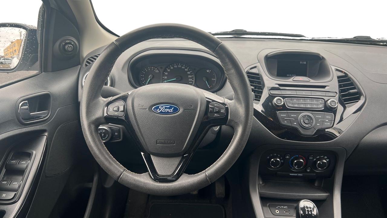 Ford Ka 1.2 Ti-VCT 85CV Black & White - Black