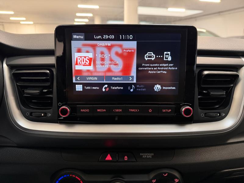 Kia Stonic 1.2 dpi Urban 84cv