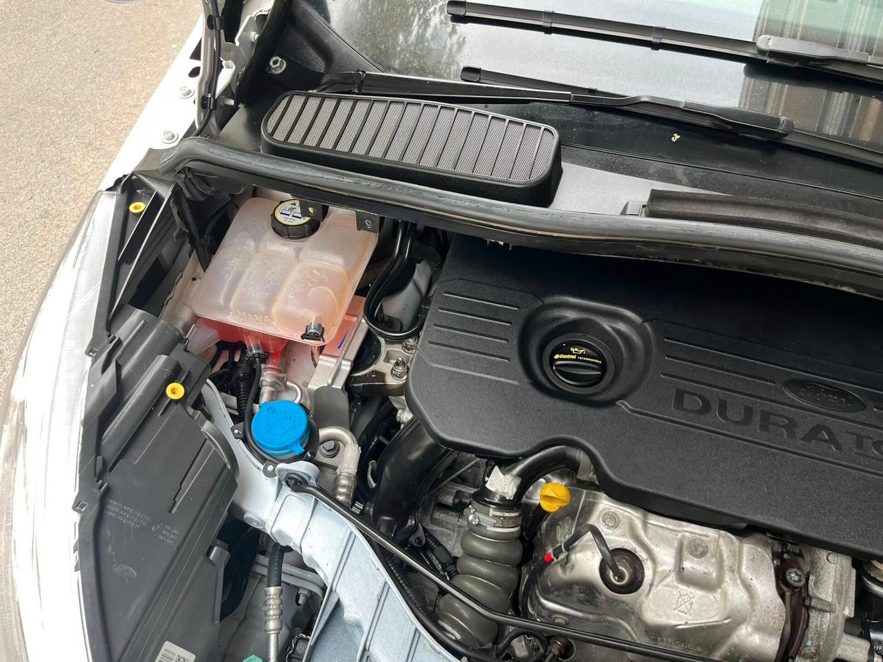 Ford C-Max 1.5 tdci Titanium