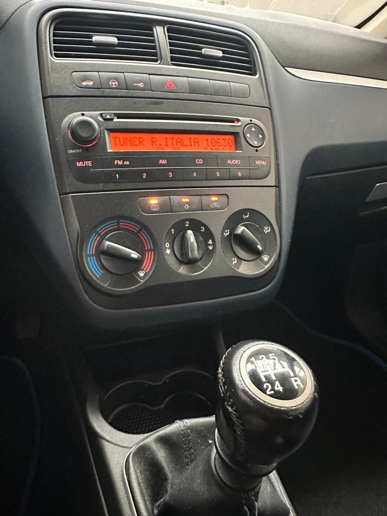 Fiat Grande Punto 1.2 Benz, Euro 4, si neopa, uni proprie