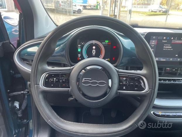 FIAT 500BEV ICON U44707
