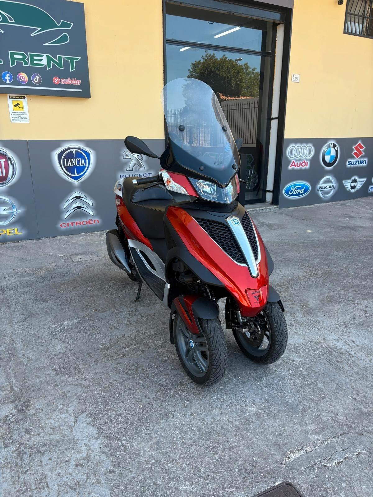 Piaggio MP3 300