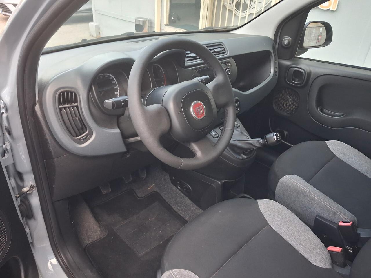 Fiat Panda 1.0 HYBRID 70 C.V. GARANZIA 12 MESI CON CERTIFICATYO DI CONFORMITA