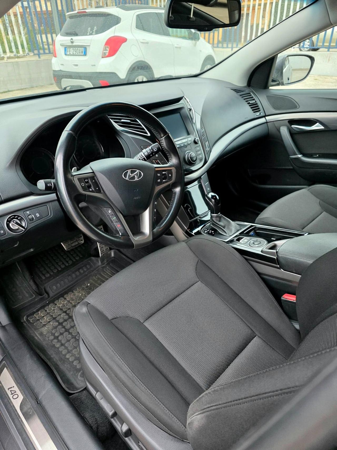 Hyundai i40 Wagon 1.6 CRDi DCT Business