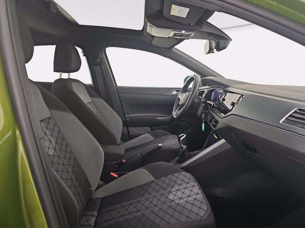 VOLKSWAGEN Taigo 1.0 tsi r-line 110cv del 2022