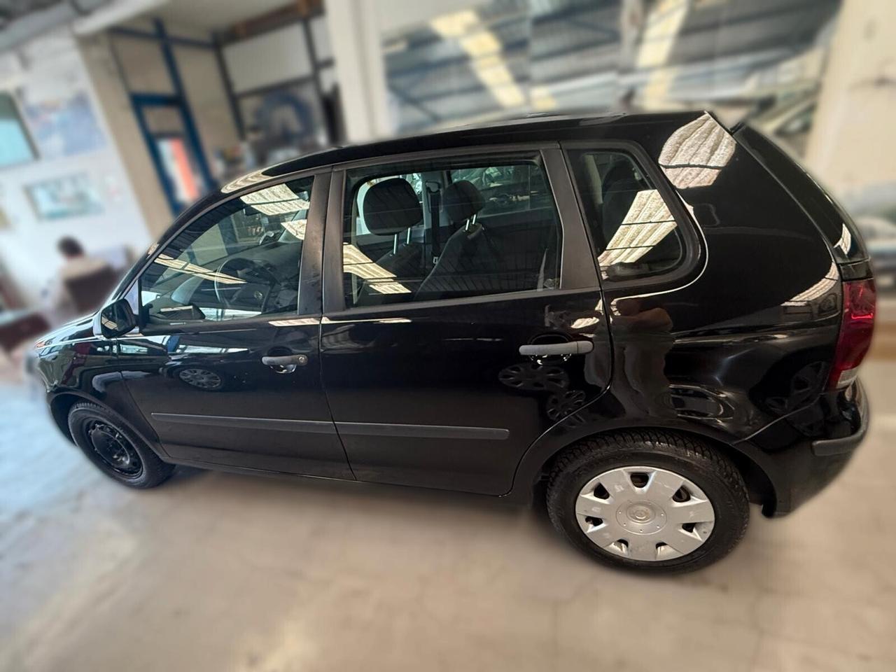 Volkswagen Polo 1.2/70CV 12V 5p. United