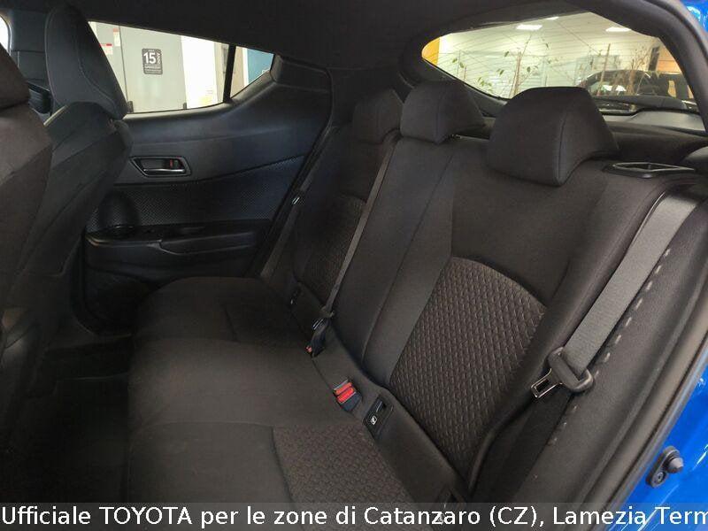 Toyota C-HR C-HR 1.8 Hybrid E-CVT Trend